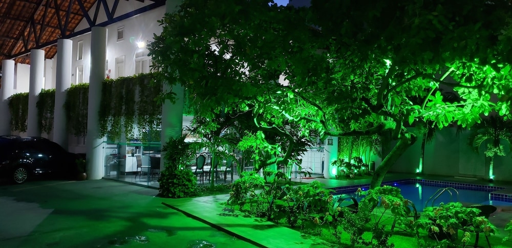 숙박 시설 정면