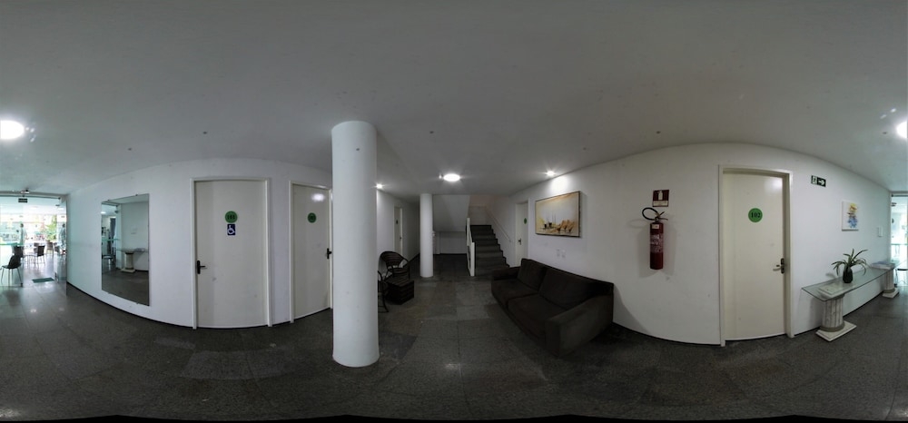 로비 좌석 공간