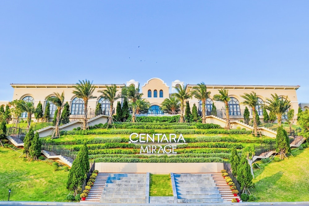 숙박 시설 입구