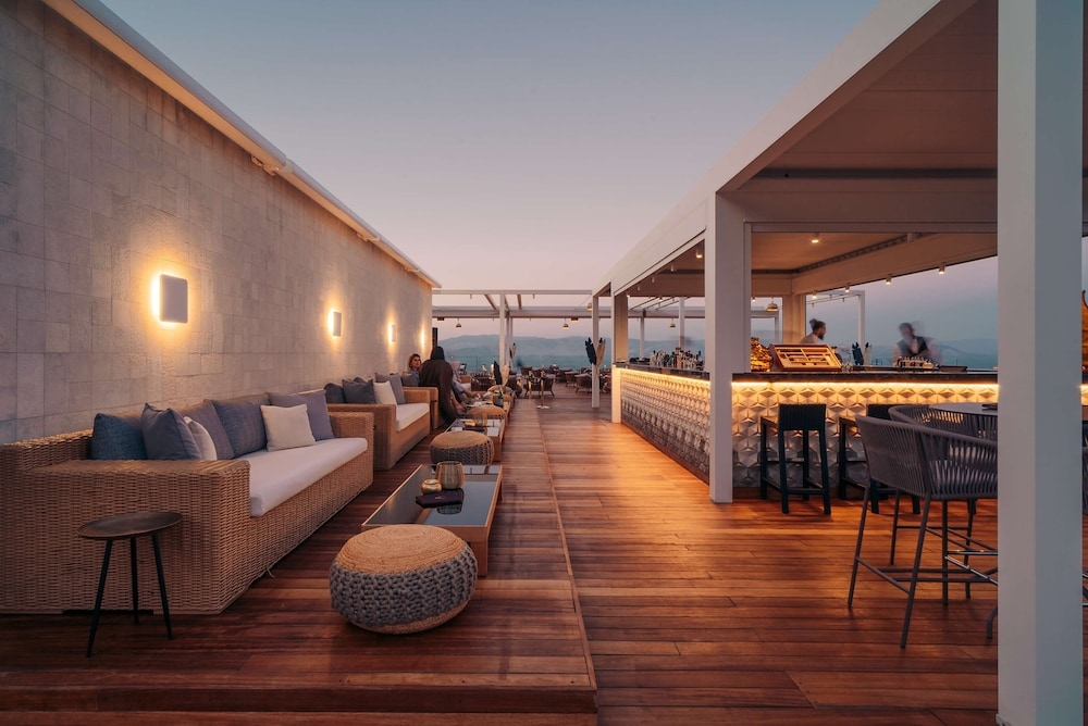 바(숙박 시설 내)