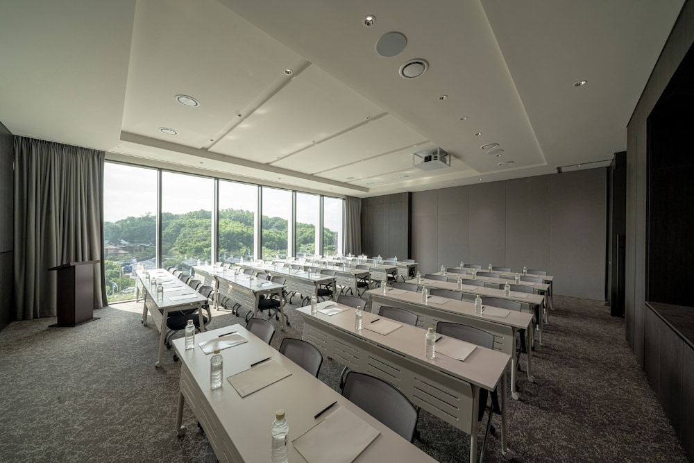 회의 시설