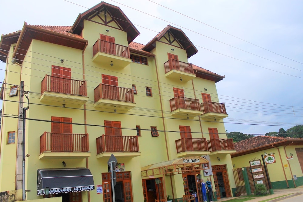 숙박 시설 정면