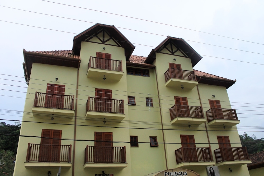 숙박 시설 정면