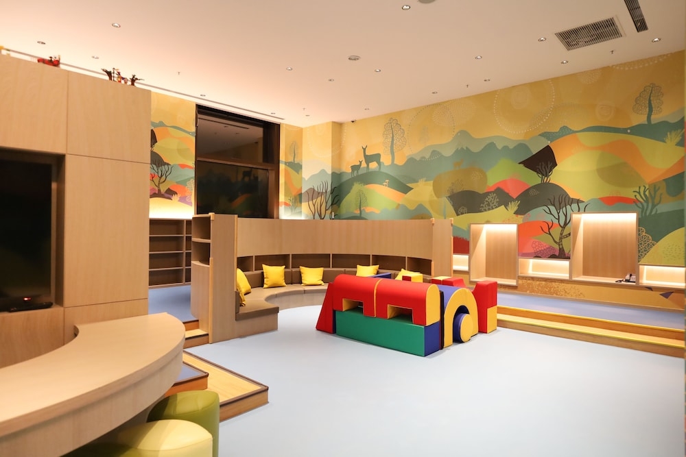 어린이 놀이 공간 - 실내
