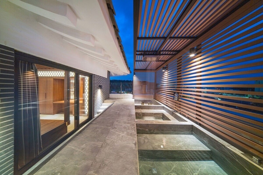 전용 스파 욕조