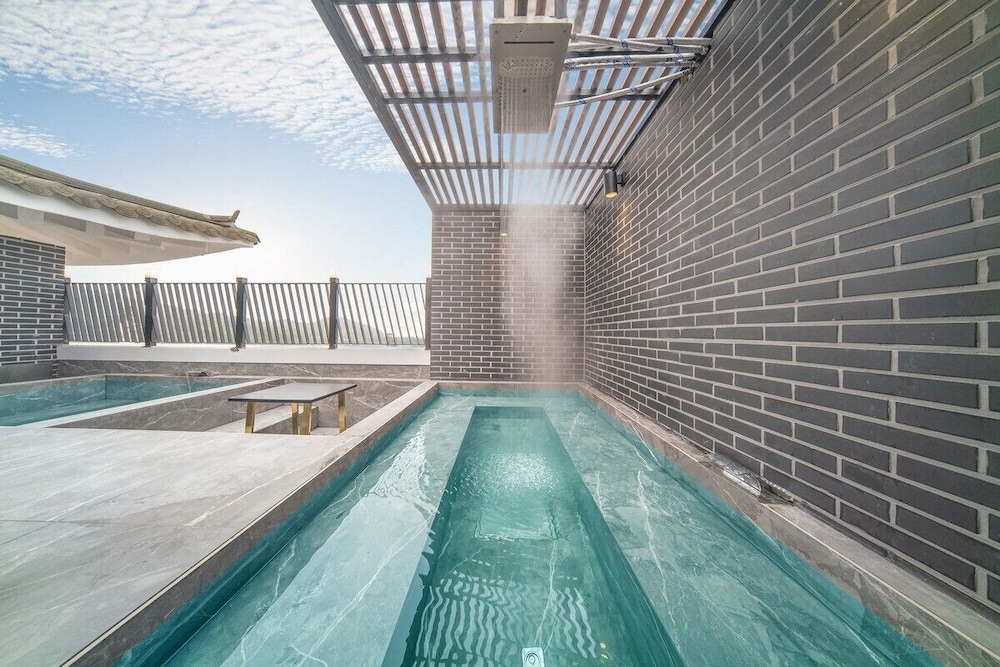 전용 스파 욕조