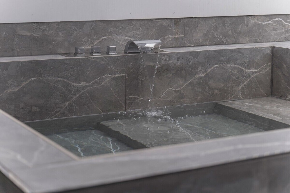 전용 스파 욕조