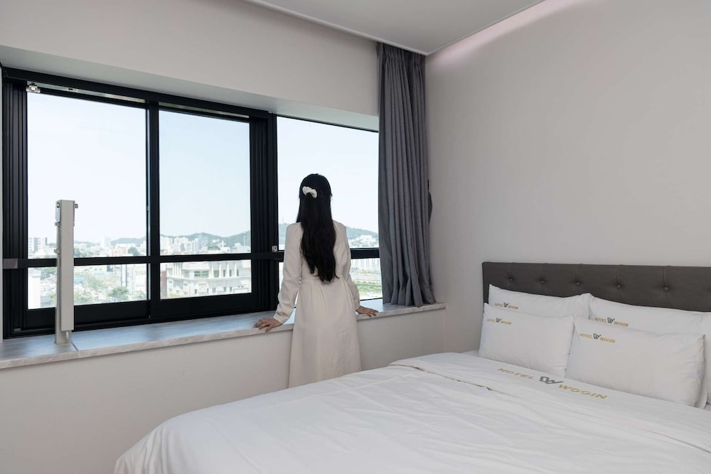 숙박 시설에서 보는 시내 전망