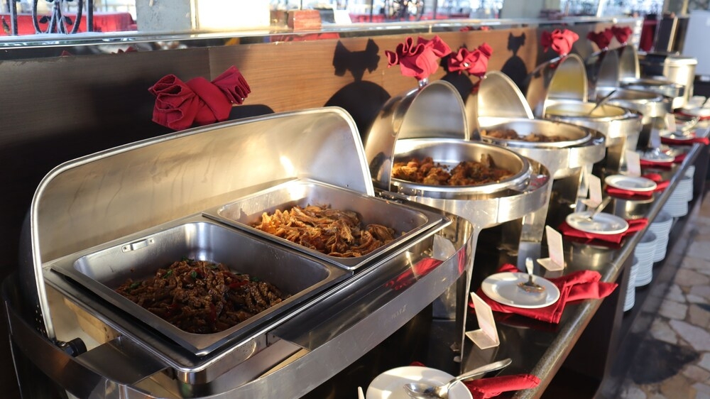 뷔페 아침 식사