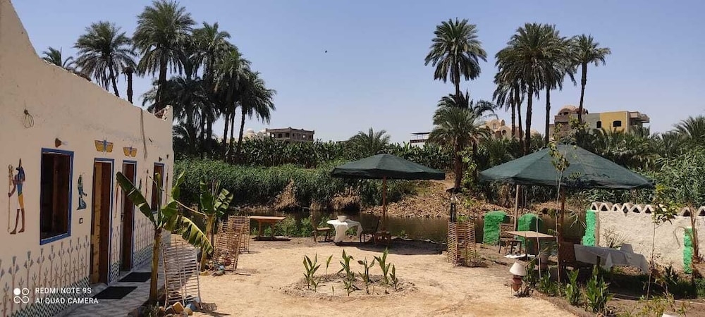 숙박 시설 정면