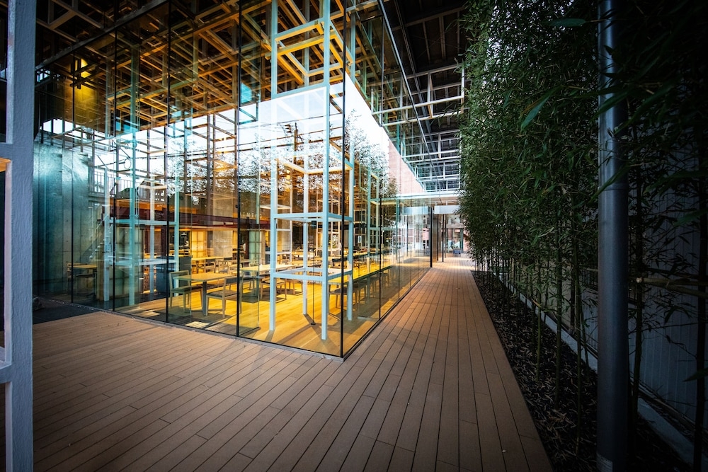 숙박 시설 구내