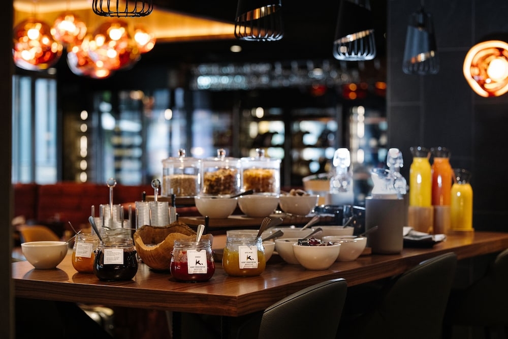 뷔페 아침 식사