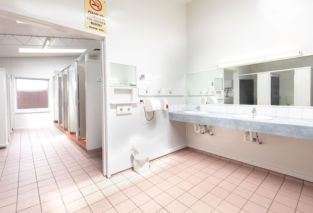 숙박 시설 내 편의 시설/서비스