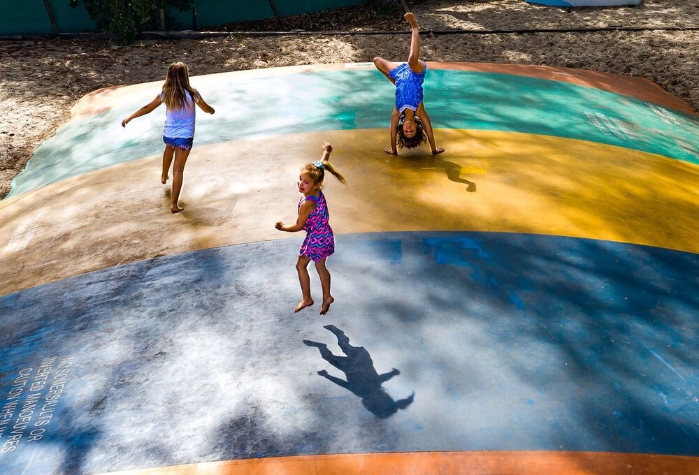 어린이 놀이 공간 - 야외