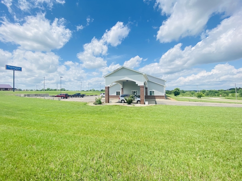 숙박 시설 정면