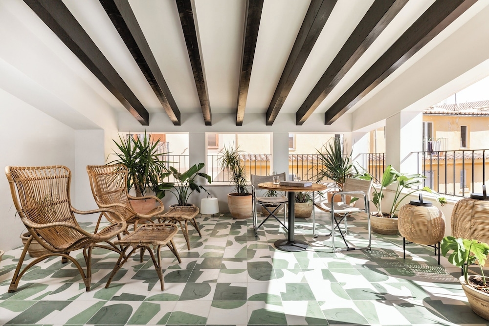 숙박 시설 내 편의 시설/서비스