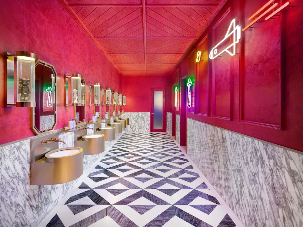 바(숙박 시설 내)