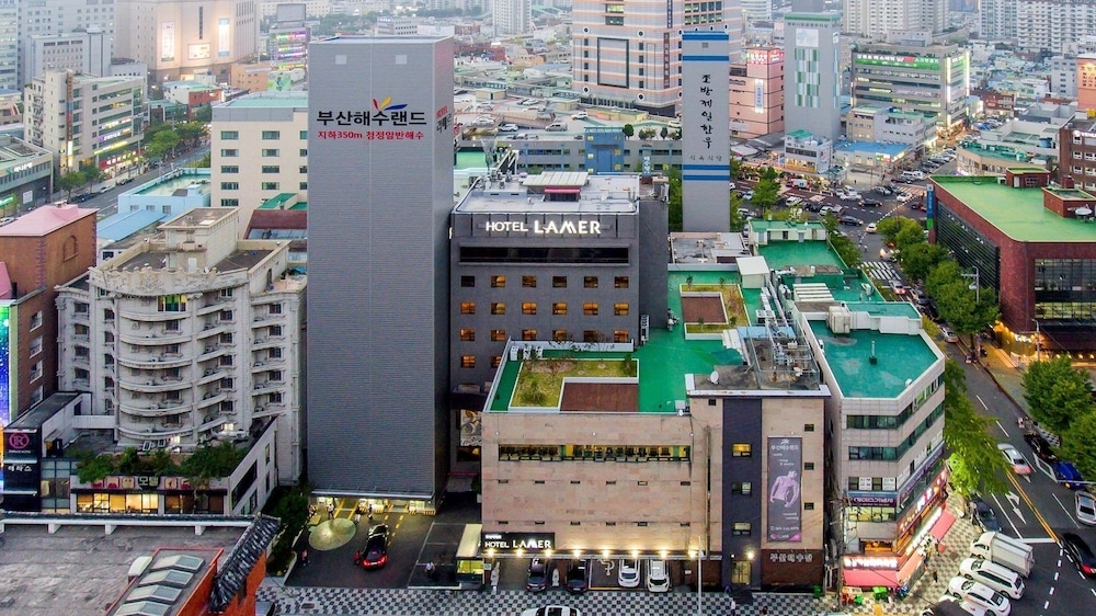 숙박 시설 구내