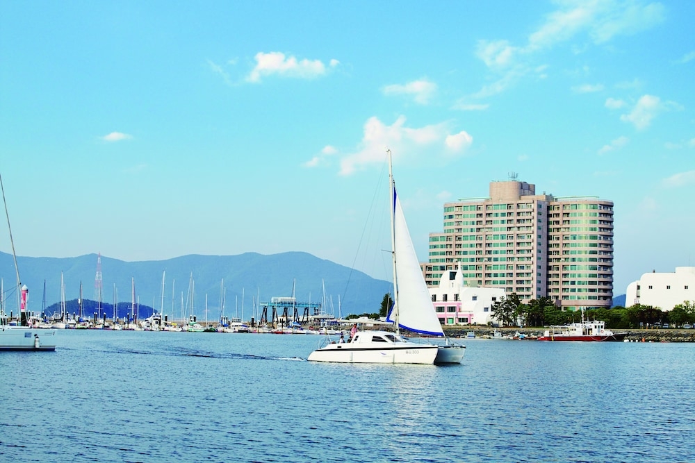 숙박 시설 정면