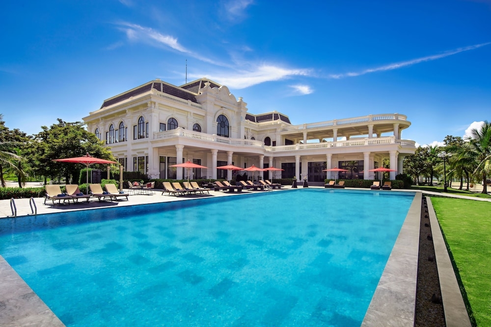 실내/야외 수영장