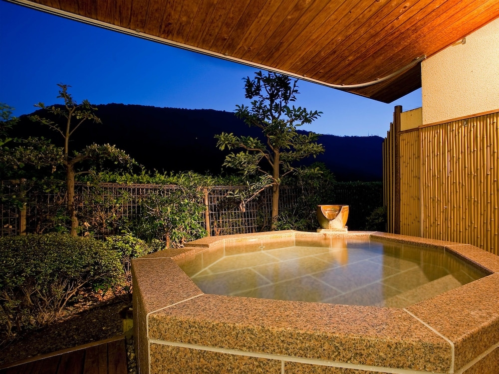 야외 스파 욕조