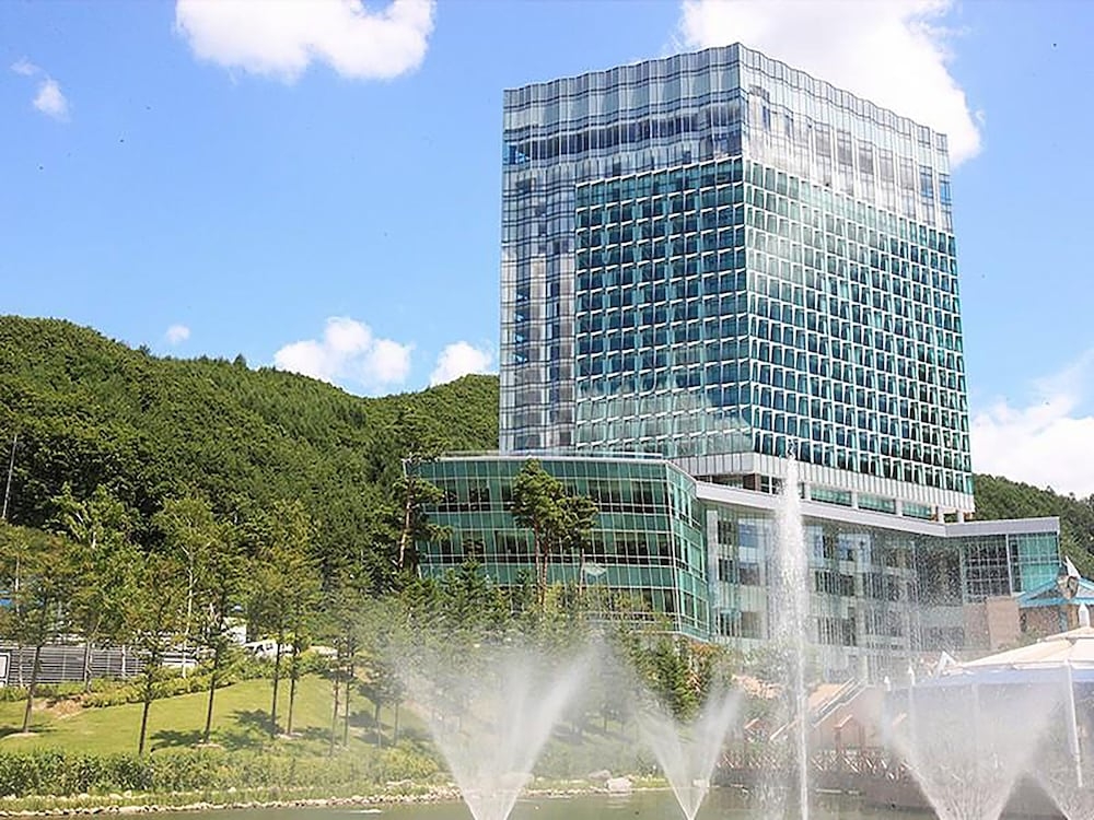 숙박 시설 정면