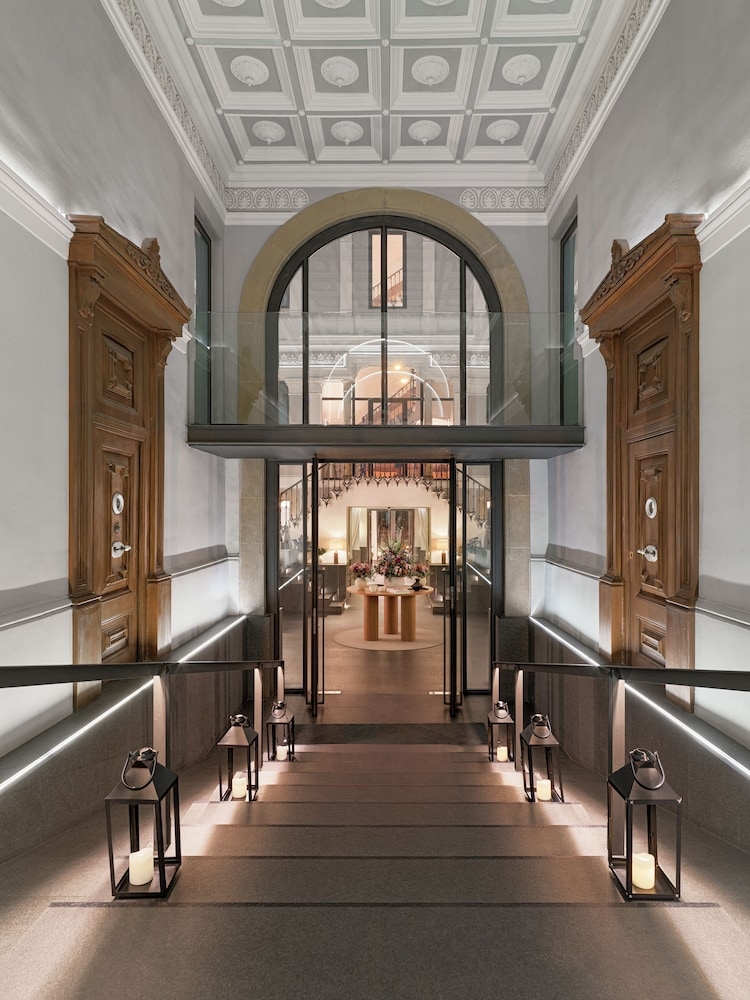 숙박 시설 입구