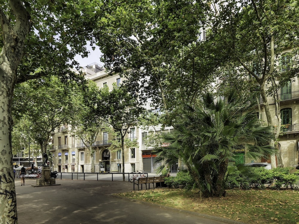 숙박 시설 정면