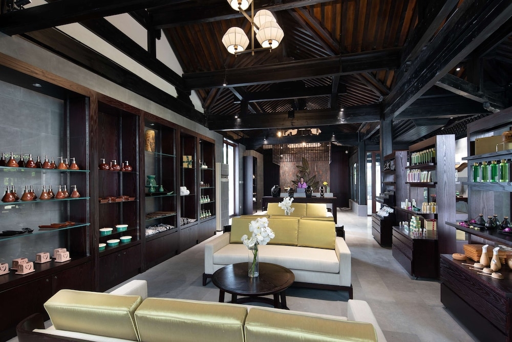 숙박 시설 내 편의 시설/서비스