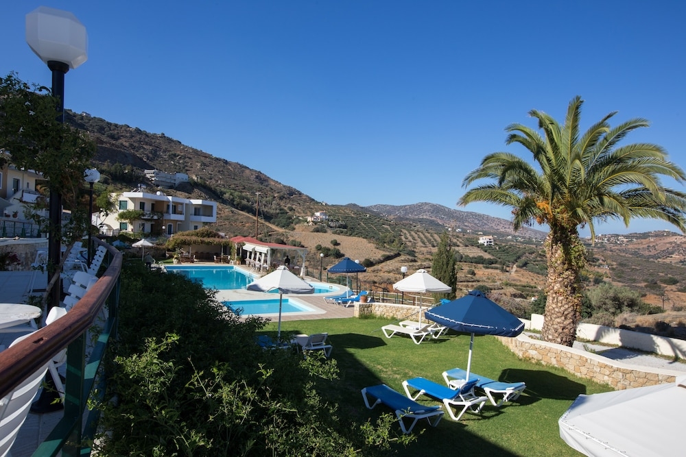 숙박 시설 구내