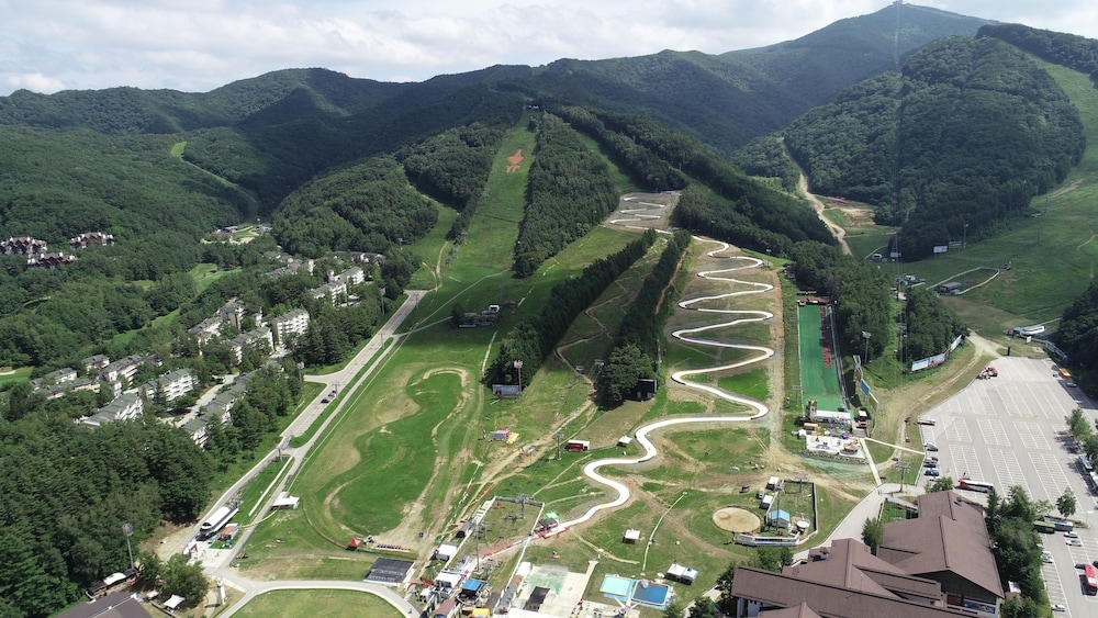 어린이 놀이 공간 - 야외