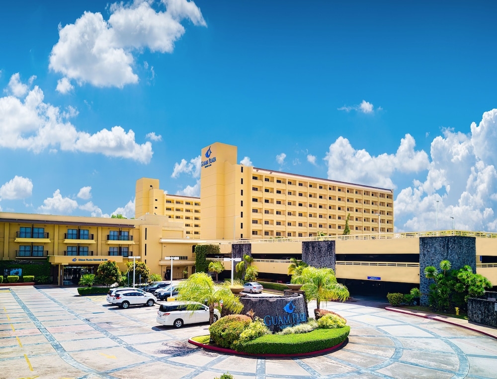 숙박 시설 입구