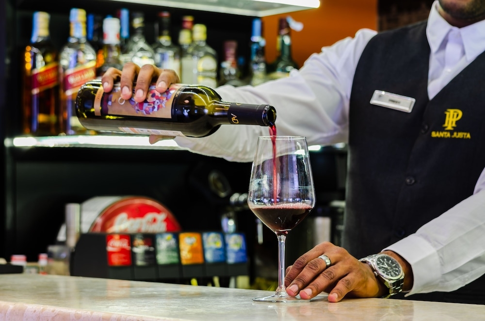 바(숙박 시설 내)