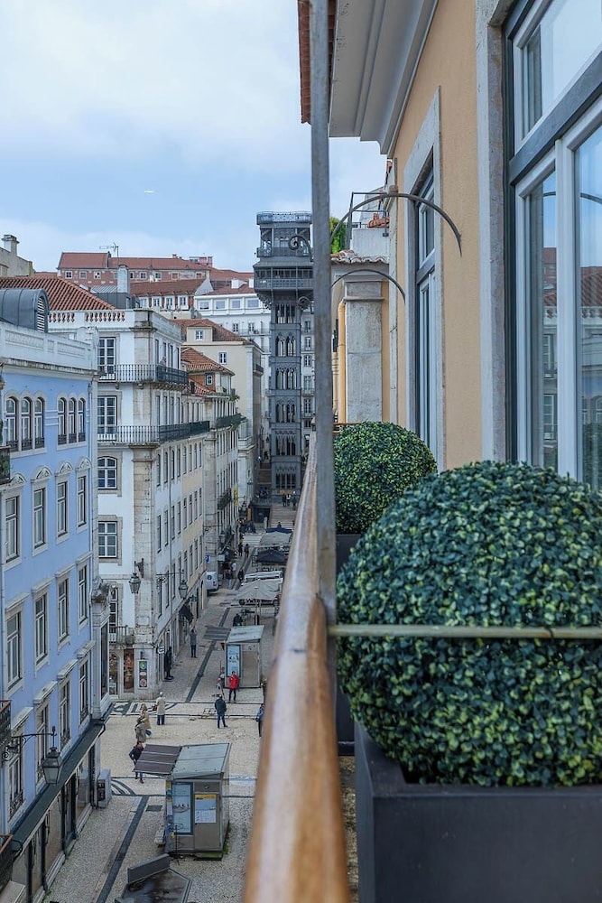 숙박 시설 정면
