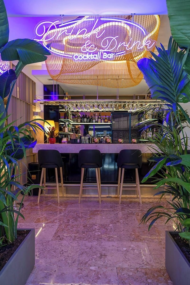 바(숙박 시설 내)