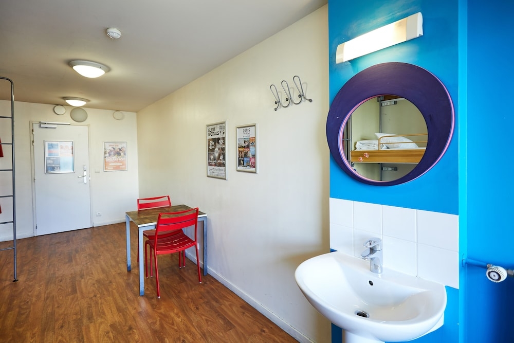 객실 내 편의 시설/서비스