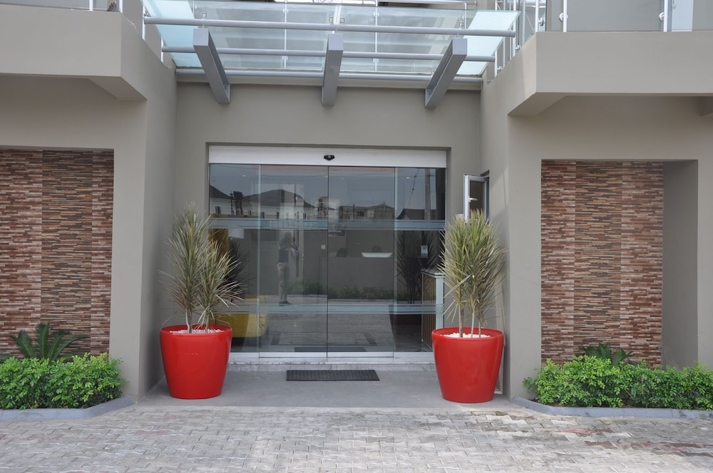 숙박 시설 입구