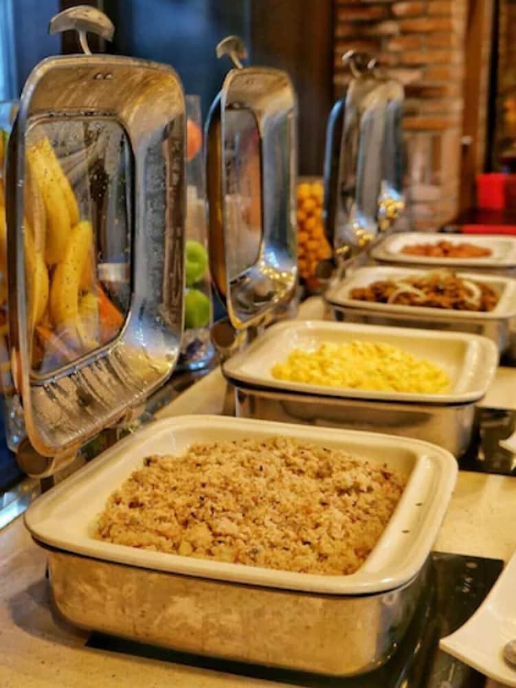 뷔페 아침 식사