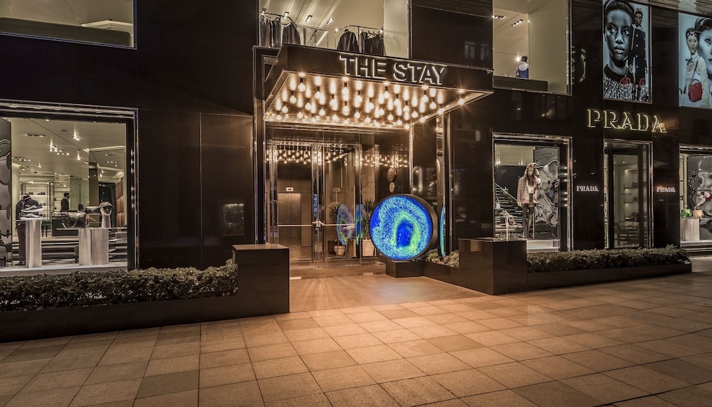 숙박 시설 입구