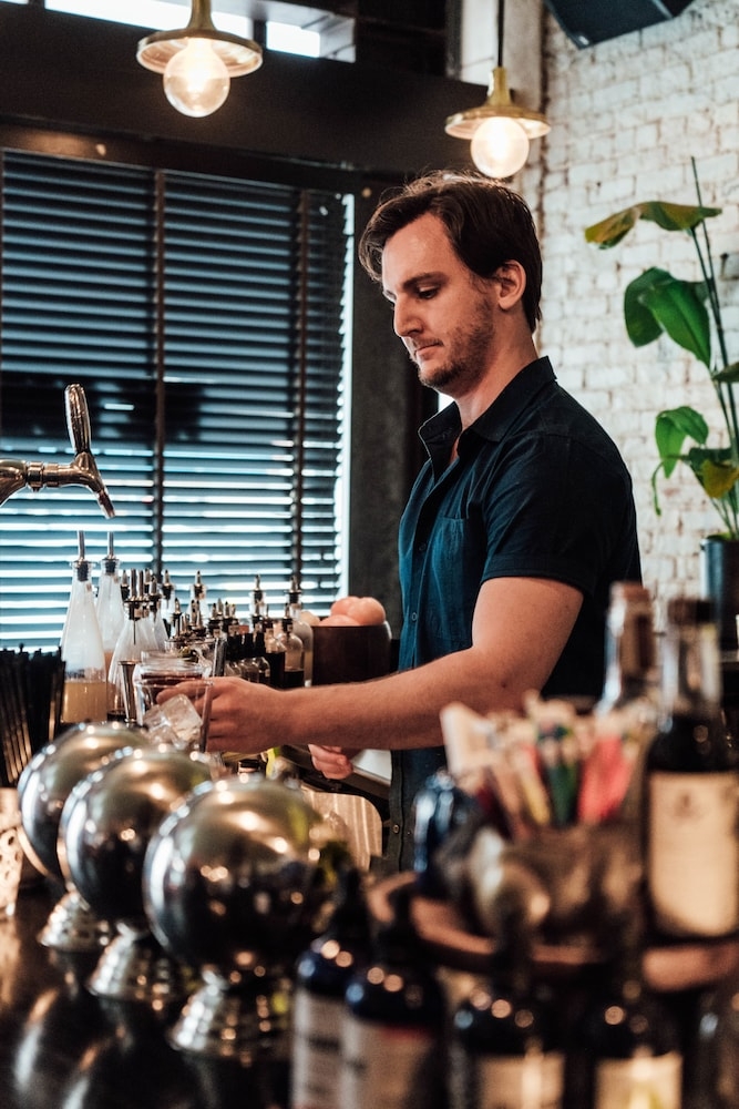 바(숙박 시설 내)