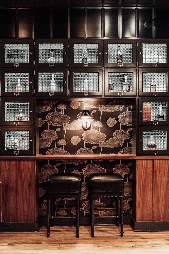 바(숙박 시설 내)