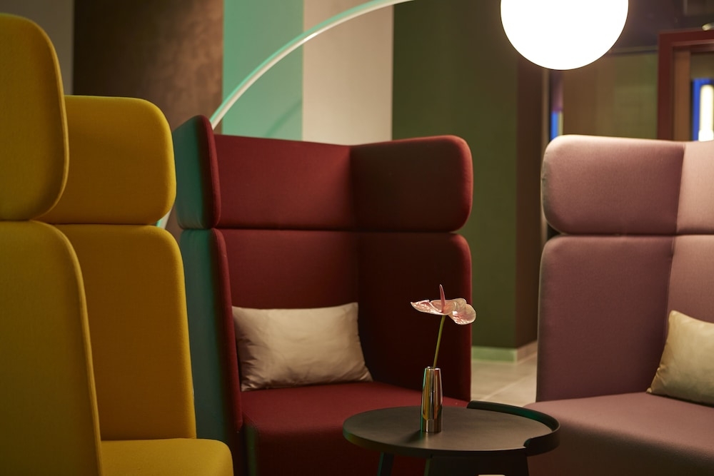 로비 좌석 공간