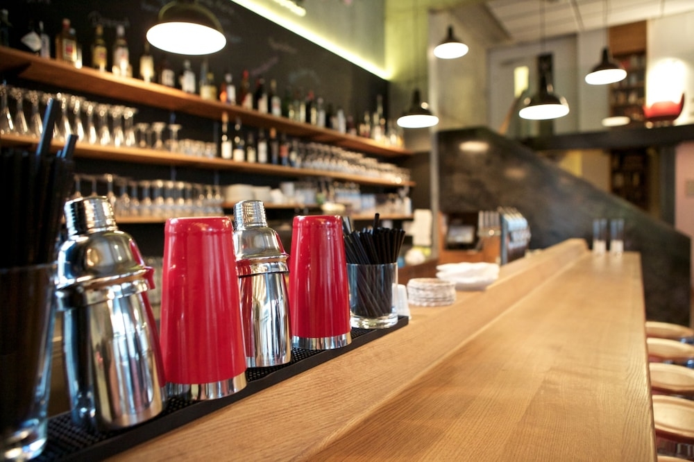 바(숙박 시설 내)