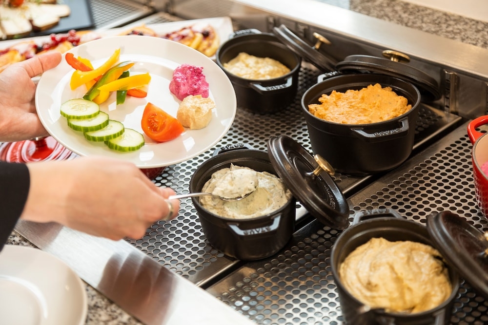 뷔페 아침 식사