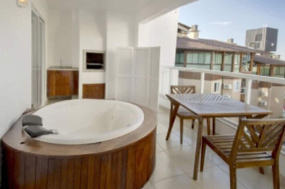 전용 스파 욕조