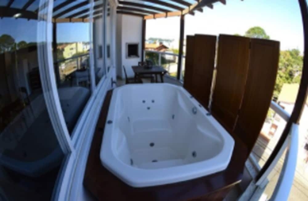 전용 스파 욕조