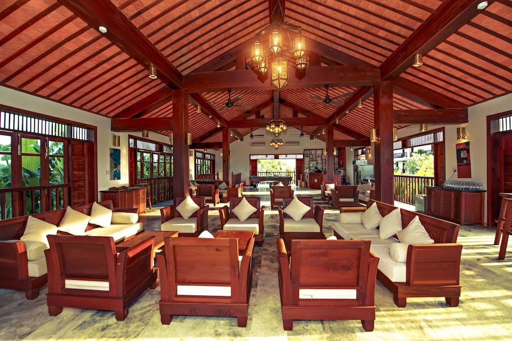 로비 좌석 공간