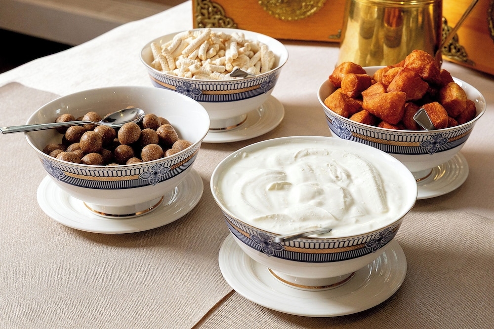 뷔페 아침 식사