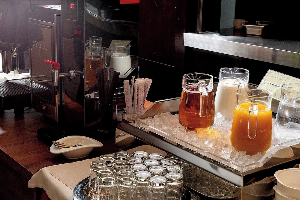 뷔페 아침 식사