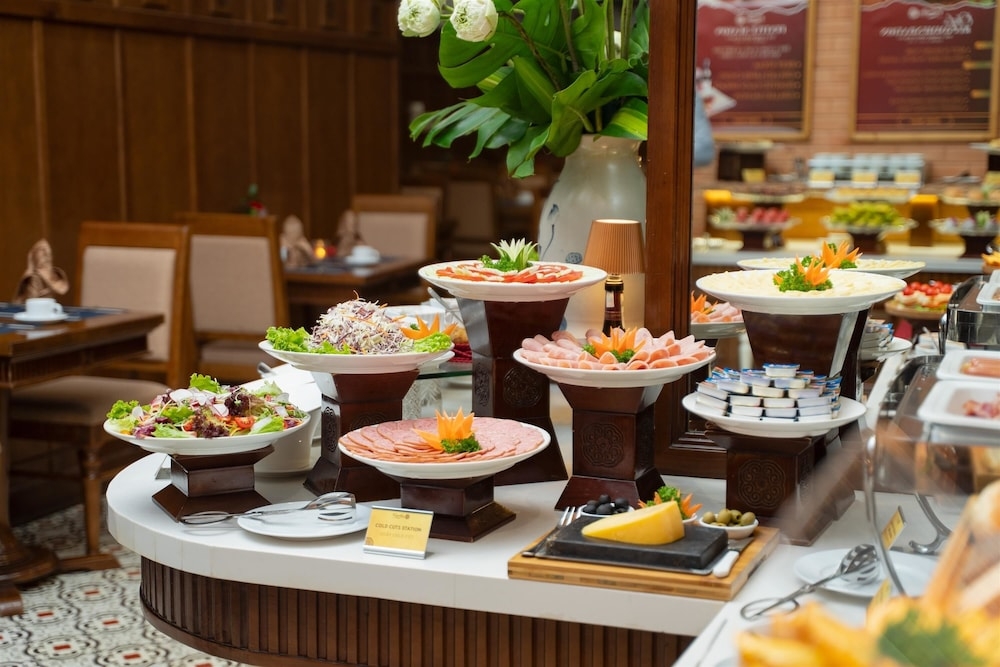 뷔페 아침 식사